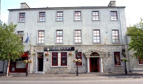 1 or 2 Night Stay for 2 with a 2-Course Meal and Glass of Bubbly Each @ Darnley Lodge Hotel, Athboy