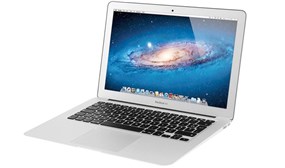 Apple MacBook Air Core i5, 4GB Ram, 128GB SSD - 12 Month Warranty